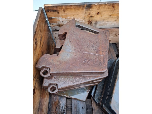 Diverse frontgewichten - afbeelding 7 van  8