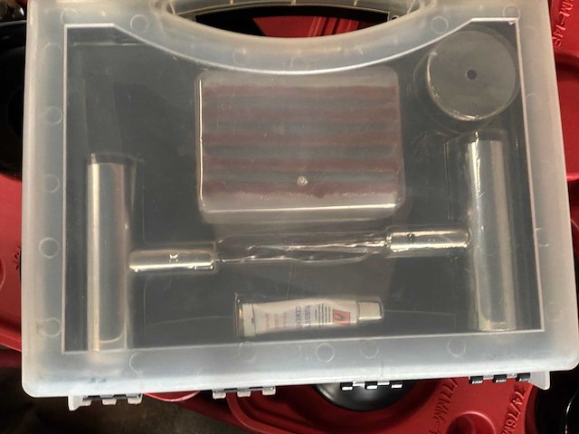 Diverse garage gereedschap - afbeelding 1 van  1