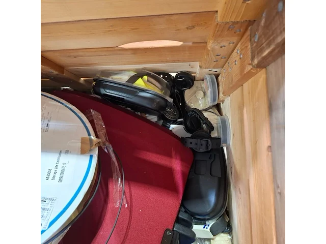 Diverse garage inventaris, o.a pferd - afbeelding 8 van  11