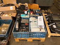 Diverse garage inventaris - afbeelding 1 van  5