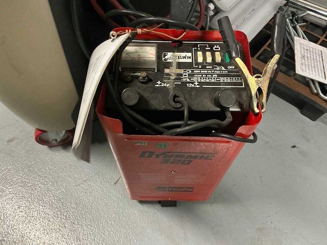 Diverse garage inventaris - afbeelding 29 van  33