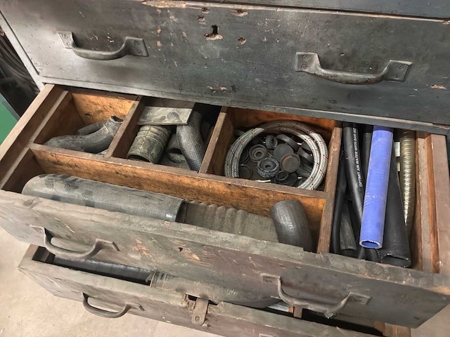 Diverse garage inventaris - afbeelding 9 van  63