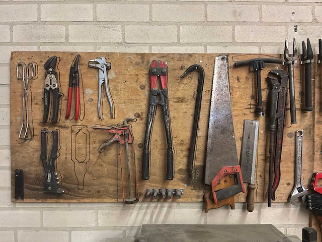 Diverse garage inventaris - afbeelding 17 van  63