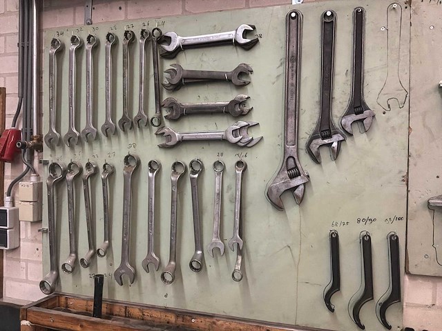 Diverse garage inventaris - afbeelding 20 van  63