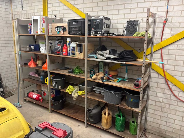 Diverse garage inventaris - afbeelding 12 van  63