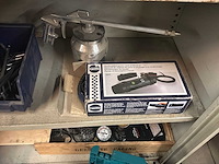 Diverse garage inventaris - afbeelding 31 van  63