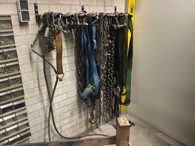 Diverse garage inventaris - afbeelding 53 van  63