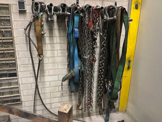 Diverse garage inventaris - afbeelding 54 van  63