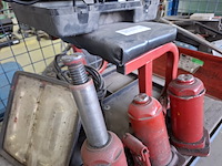 Diverse garage inventaris - afbeelding 4 van  7