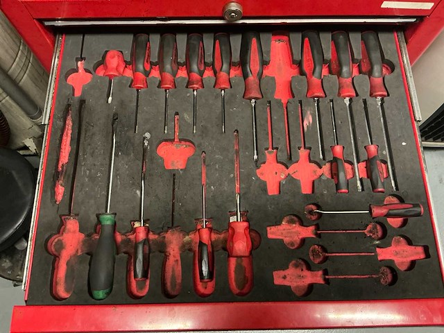 Diverse garage inventaris - afbeelding 10 van  31