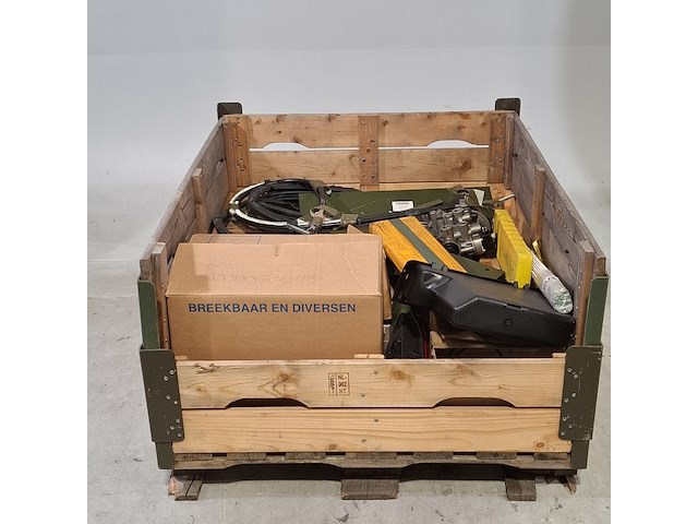 Diverse garageinventaris - afbeelding 1 van  6