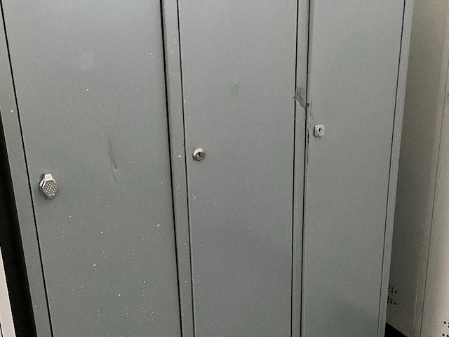 Diverse garderobekasten (5x) - afbeelding 7 van  7