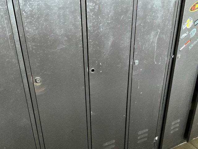 Diverse garderobekasten (5x) - afbeelding 5 van  7