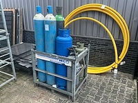 Diverse gas tanks en cilinders - afbeelding 2 van  4