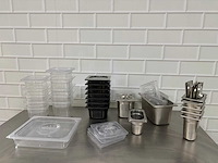 Diverse gastronormbakken met deksel (28x) - afbeelding 1 van  4