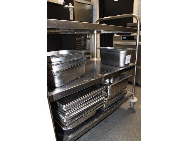 Diverse gastronormbakken. - afbeelding 2 van  2