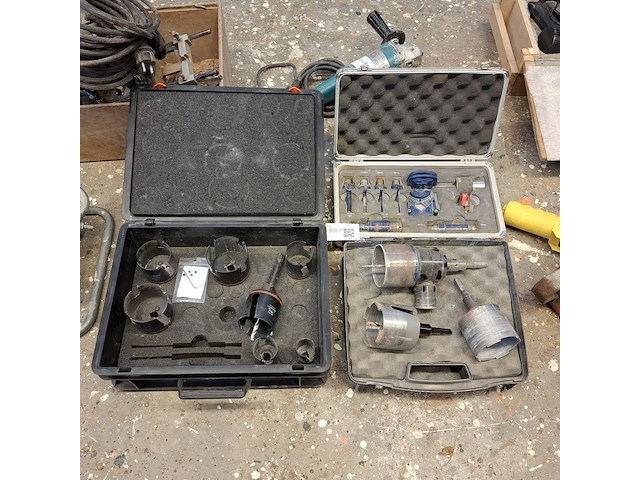 Diverse gatenzagen - afbeelding 1 van  11