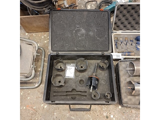 Diverse gatenzagen - afbeelding 4 van  11