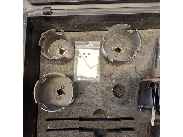 Diverse gatenzagen - afbeelding 5 van  11