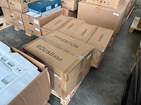 Diverse gebruikte omvormers en batterij - afbeelding 8 van  17