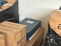 Diverse gebruikte omvormers en batterij - afbeelding 14 van  17
