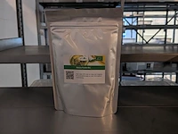 Diverse gedroogde poeders, o.a. vitanics, four sigmatic - afbeelding 6 van  10