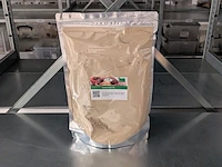 Diverse gedroogde poeders & tabletten, o.a. vitanics, purason - afbeelding 2 van  9