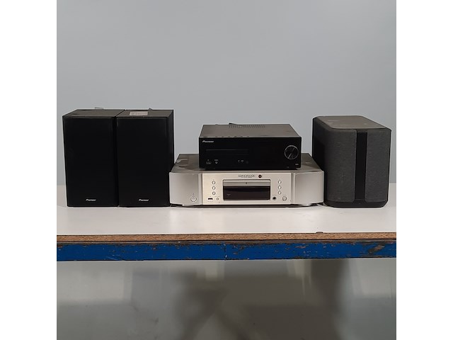 Diverse geluidsapparatuur, o.a marantz, pioneer - afbeelding 1 van  7