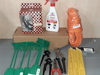 Diverse gereedschap, 10m nijlon touw, koptelefoon etc (d1904) - afbeelding 3 van  3