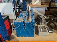 Diverse gereedschap en diversen - afbeelding 4 van  22