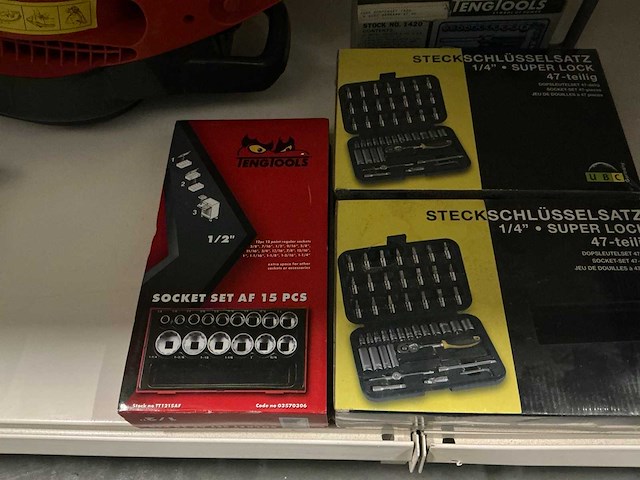 Diverse gereedschap sets (4x) - afbeelding 2 van  4