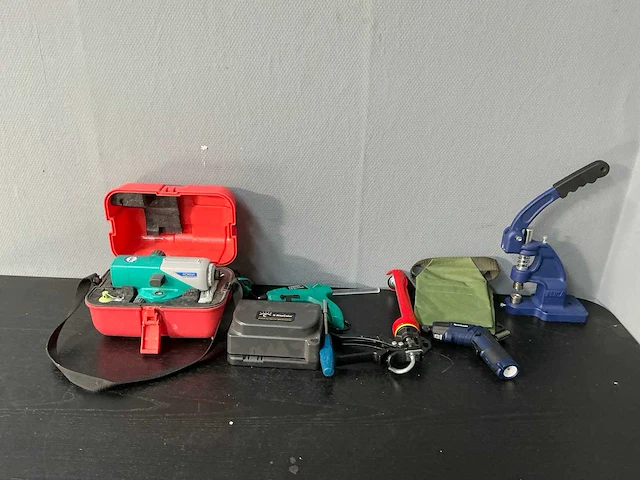 Diverse gereedschap - afbeelding 4 van  11
