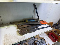Diverse gereedschap - afbeelding 1 van  2
