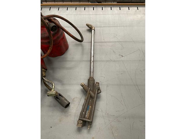 Diverse gereedschappen (3x) - afbeelding 3 van  4