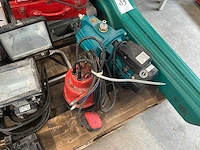 Diverse gereedschappen & aannemersmaterialen - afbeelding 6 van  8