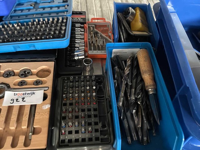 Diverse gereedschappen & accessoires - afbeelding 3 van  5