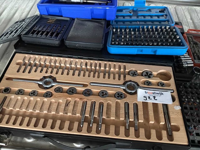 Diverse gereedschappen & accessoires - afbeelding 3 van  4
