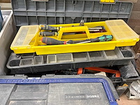 Diverse gereedschappen en bevestigingsmaterialen - afbeelding 4 van  10