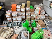 Diverse gereedschappen en bevestigingsmaterialen - afbeelding 7 van  10