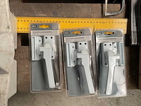 Diverse gereedschappen en onderdelen - afbeelding 3 van  3