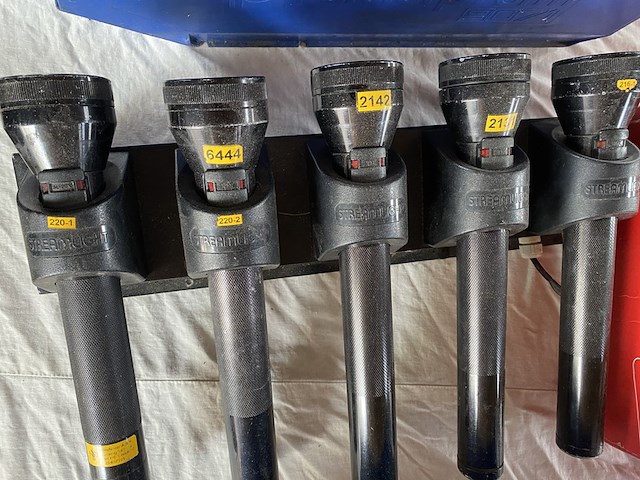 Diverse gereedschappen en opbergboxen, o.a. gloria, senco, nvt - afbeelding 19 van  19