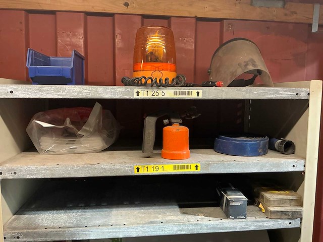 Diverse gereedschappen, onderdelen en lastoebehoren - afbeelding 14 van  22