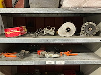 Diverse gereedschappen, onderdelen en lastoebehoren - afbeelding 21 van  22