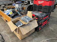 Diverse gereedschappen slijptool-lasdraad-kolomboormachine-koffers-etc - afbeelding 2 van  12