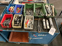 Diverse gereedschappen - afbeelding 1 van  9