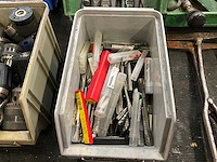 Diverse gereedschappen - afbeelding 4 van  9