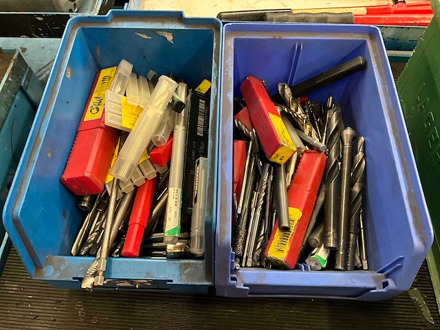 Diverse gereedschappen - afbeelding 6 van  9