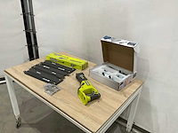 Diverse gereedschappen - afbeelding 1 van  9