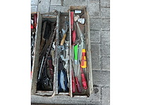 Diverse gereedschappen - afbeelding 4 van  8