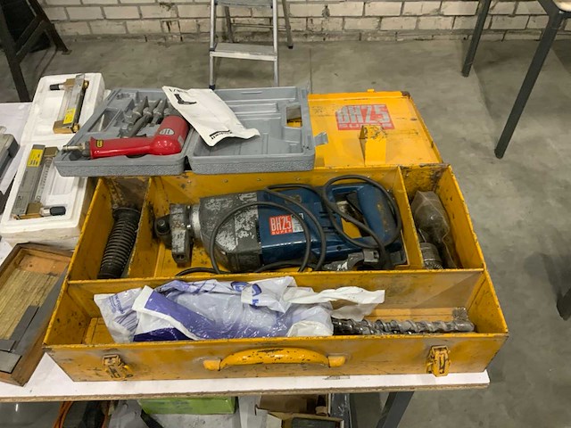 Diverse gereedschappen - afbeelding 6 van  10